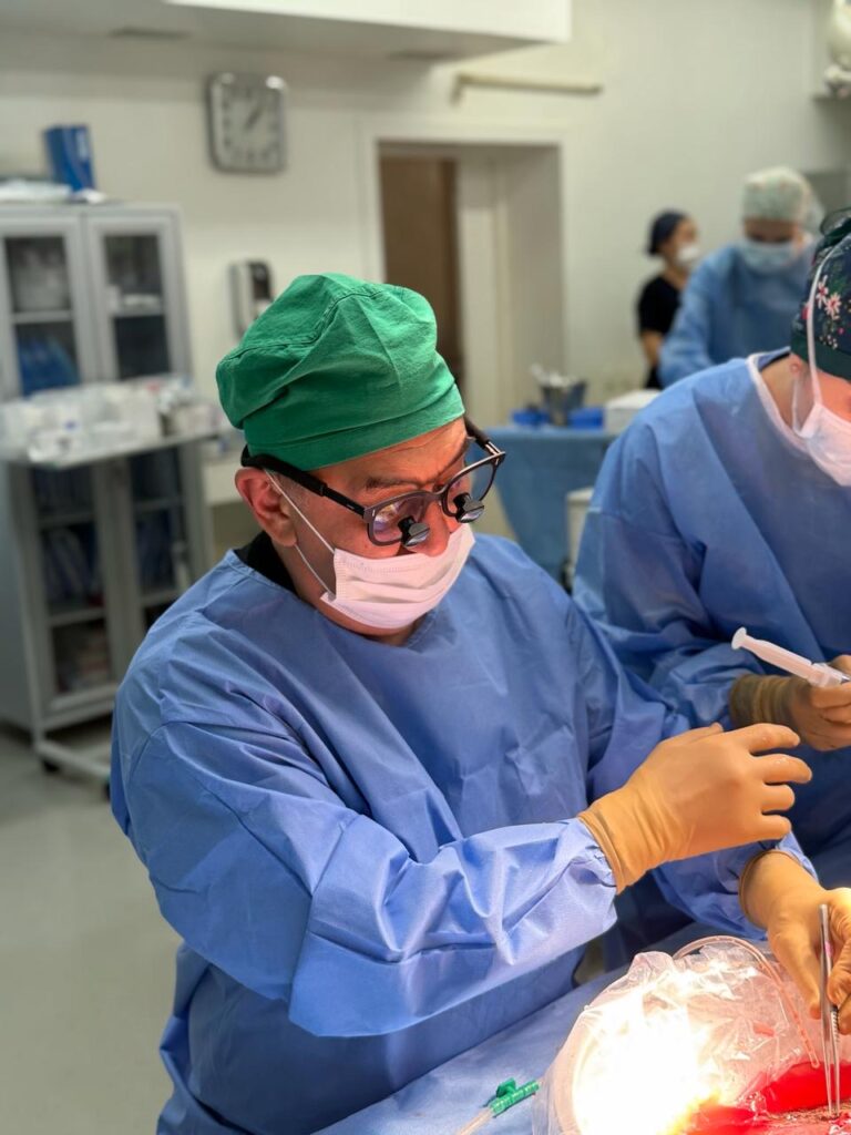 03888f26-aa0a-4be5-99b3-3189582aada4